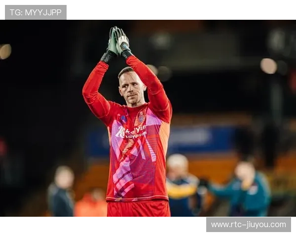 阿森纳狂攻未果，诺丁汉森林门神塞尔斯多次扑救救主